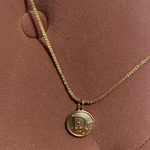 Dior Pendant necklace  Gold / Gorgeous!
